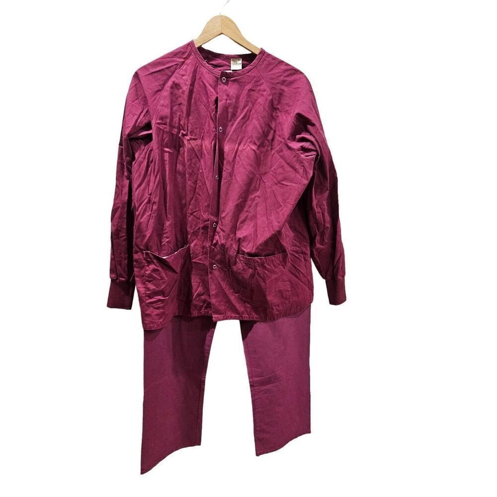 Fashion Seal M scrub Set 178
